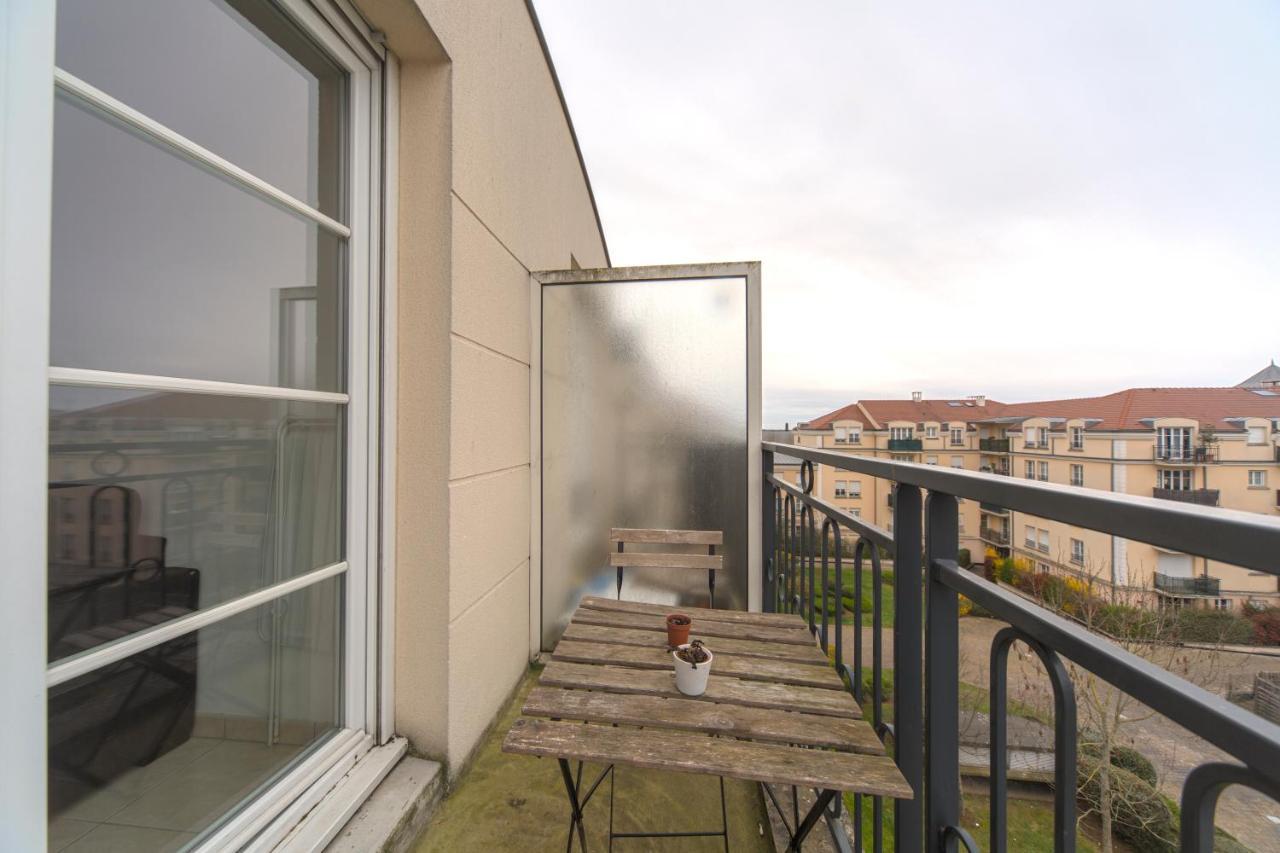 L'Appartement Du Roi Lion L 8 Pers L Proche De Disney Бюсси-Сен-Жорж Экстерьер фото