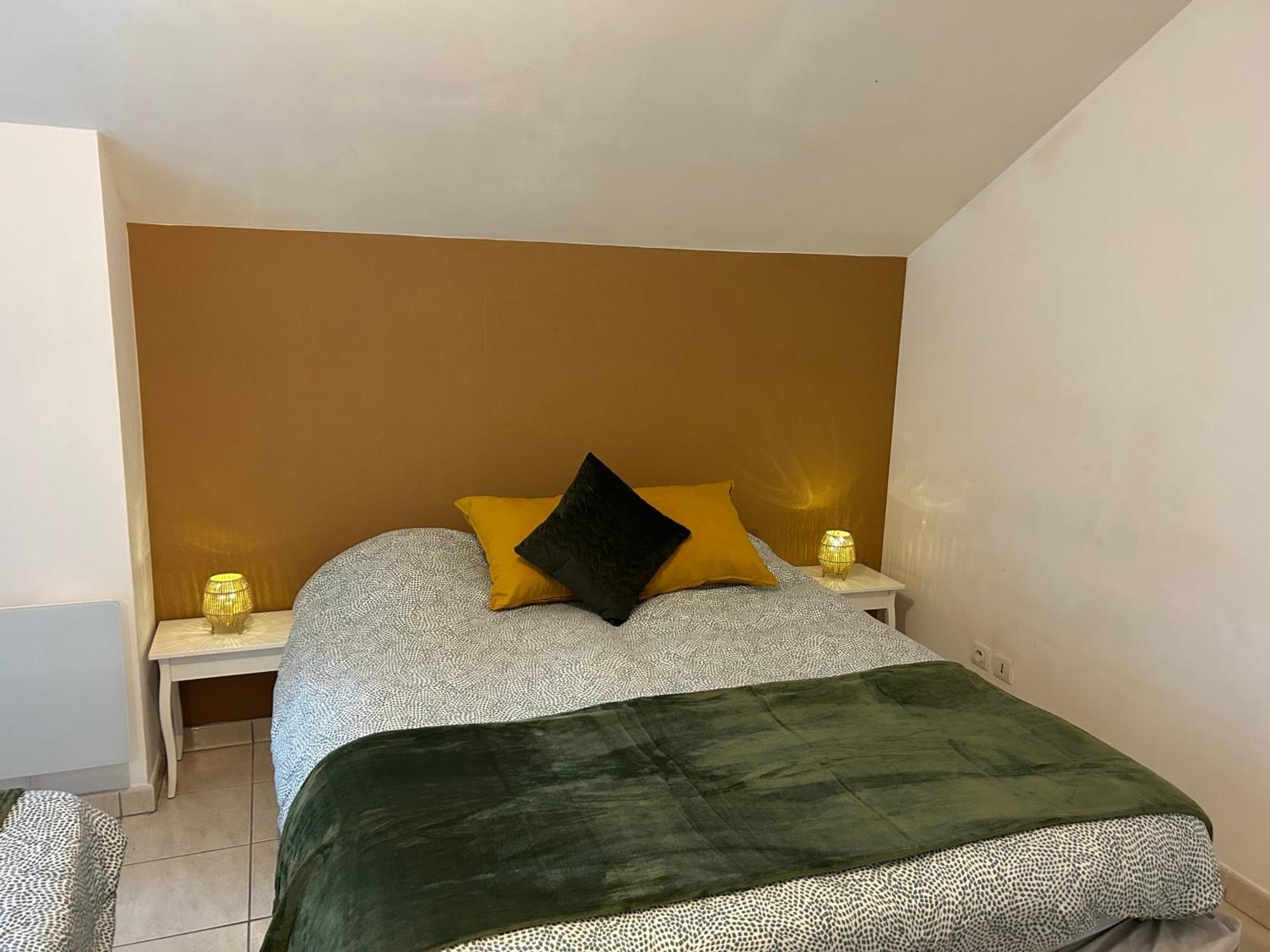 L'Appartement Du Roi Lion L 8 Pers L Proche De Disney Бюсси-Сен-Жорж Экстерьер фото